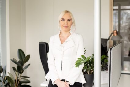 Sandra Pastarus I Tripod