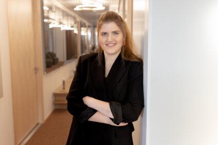 Alexandra Tamm | Tripod